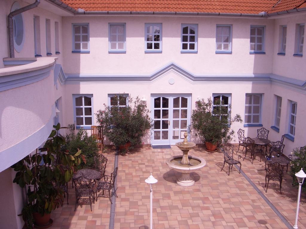 Hotel Csigaház panzió Gyula Esterno foto